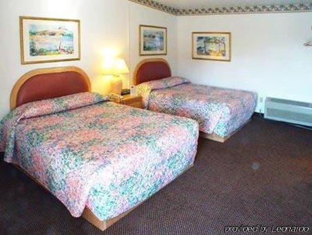 Cloverdale Oaks Inn Chambre photo
